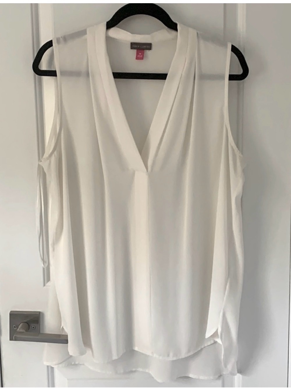 Vince Camuto White Sleeveless V-Neck Draped Blouse